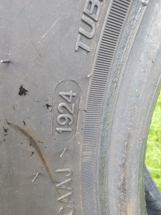 Sprzedam opony wielosezonowe jak nowe 2024rok Godride 185/65r14