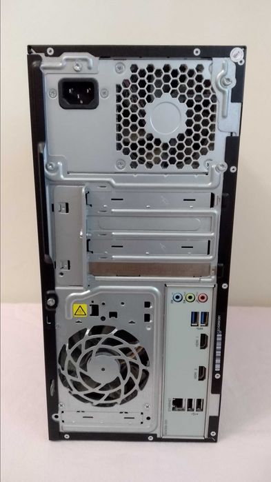 HP Pavilion Desktop - 550-231np (para peças)