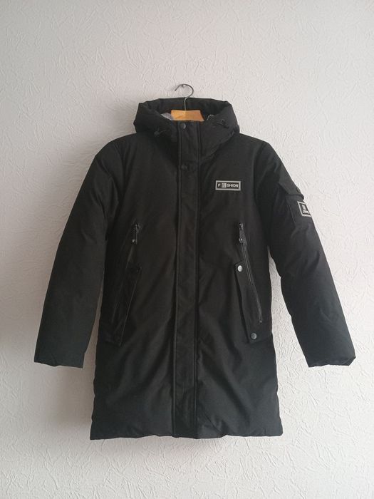 Чоловіча тепла зимова куртка на продаж