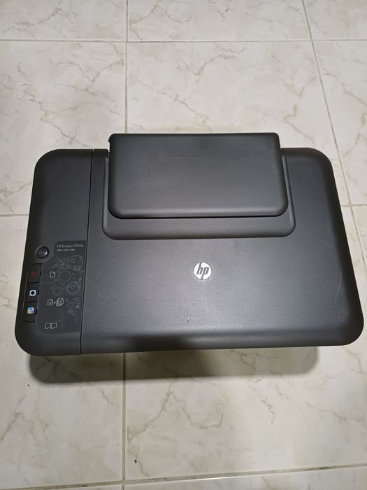 Impressora HP Deskjet 2050 A