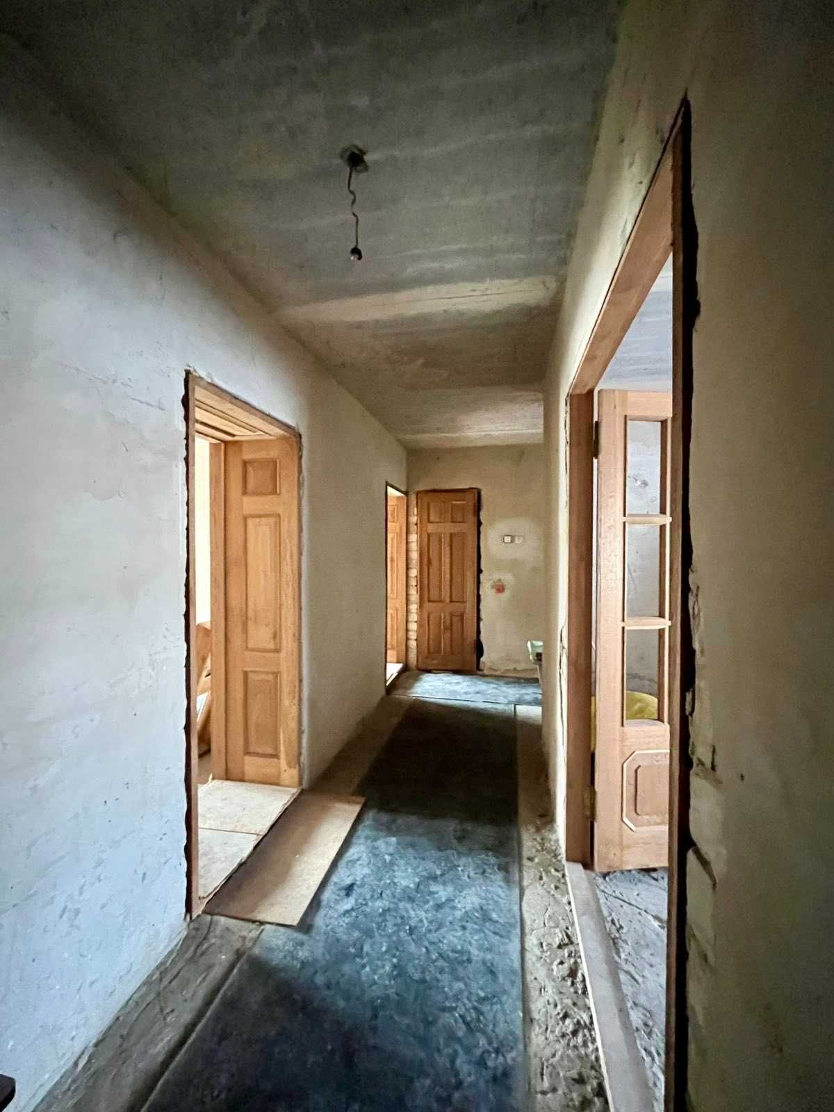 Продаж 4 кімнатної квартири в центрі м. Сміли