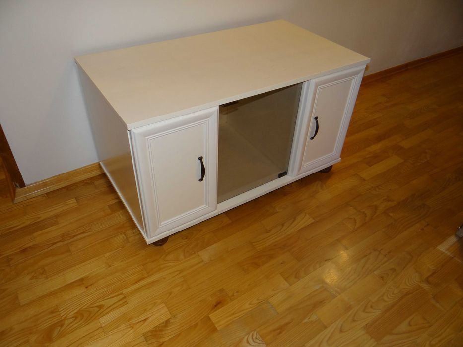 szafka pod telewizor