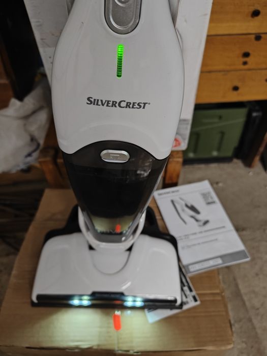 Пилесос, новий, Німеччина аккумуляторний вертикальний