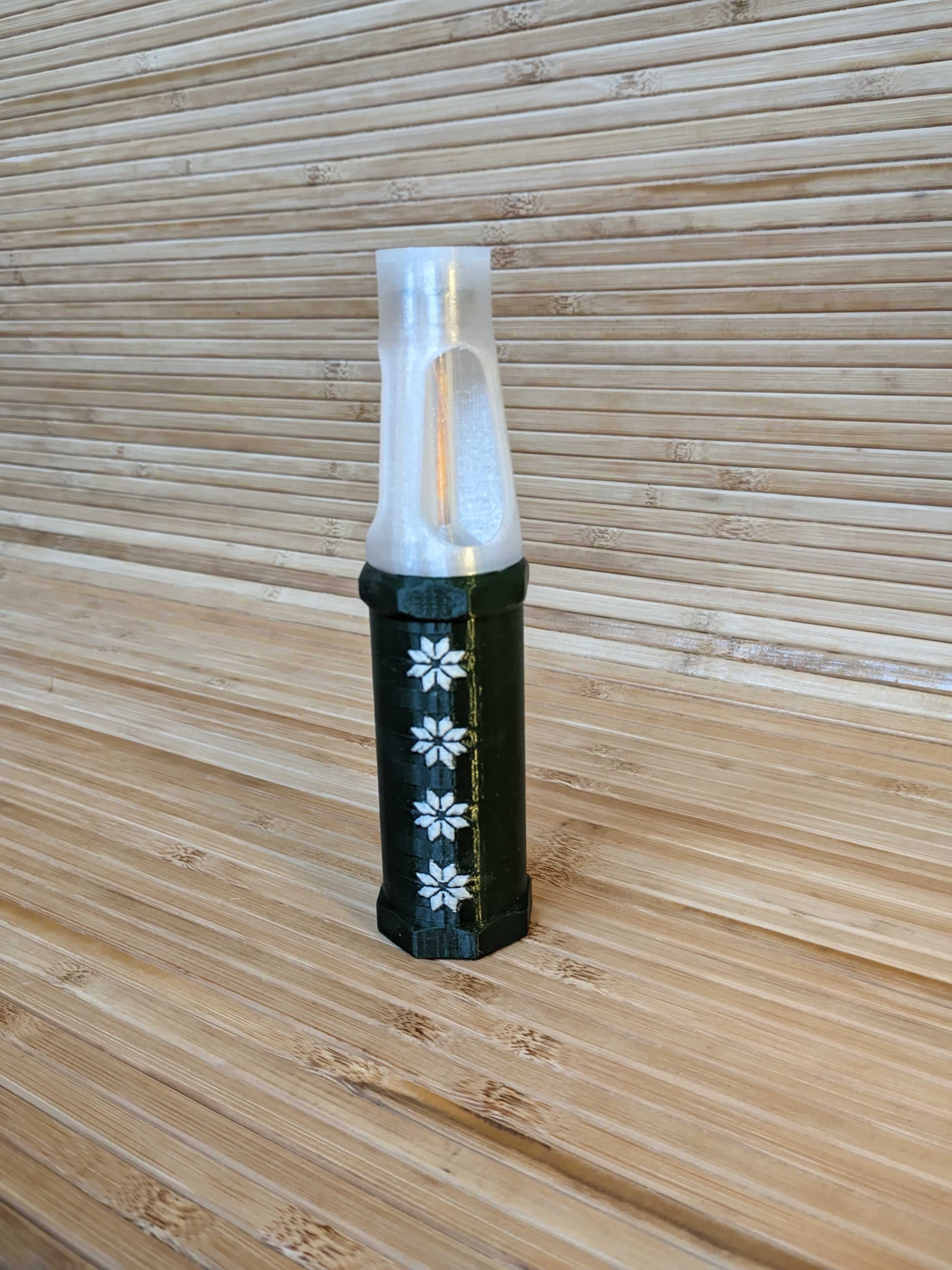 LED ліхтар для домашнього вжитку та кемпінгу