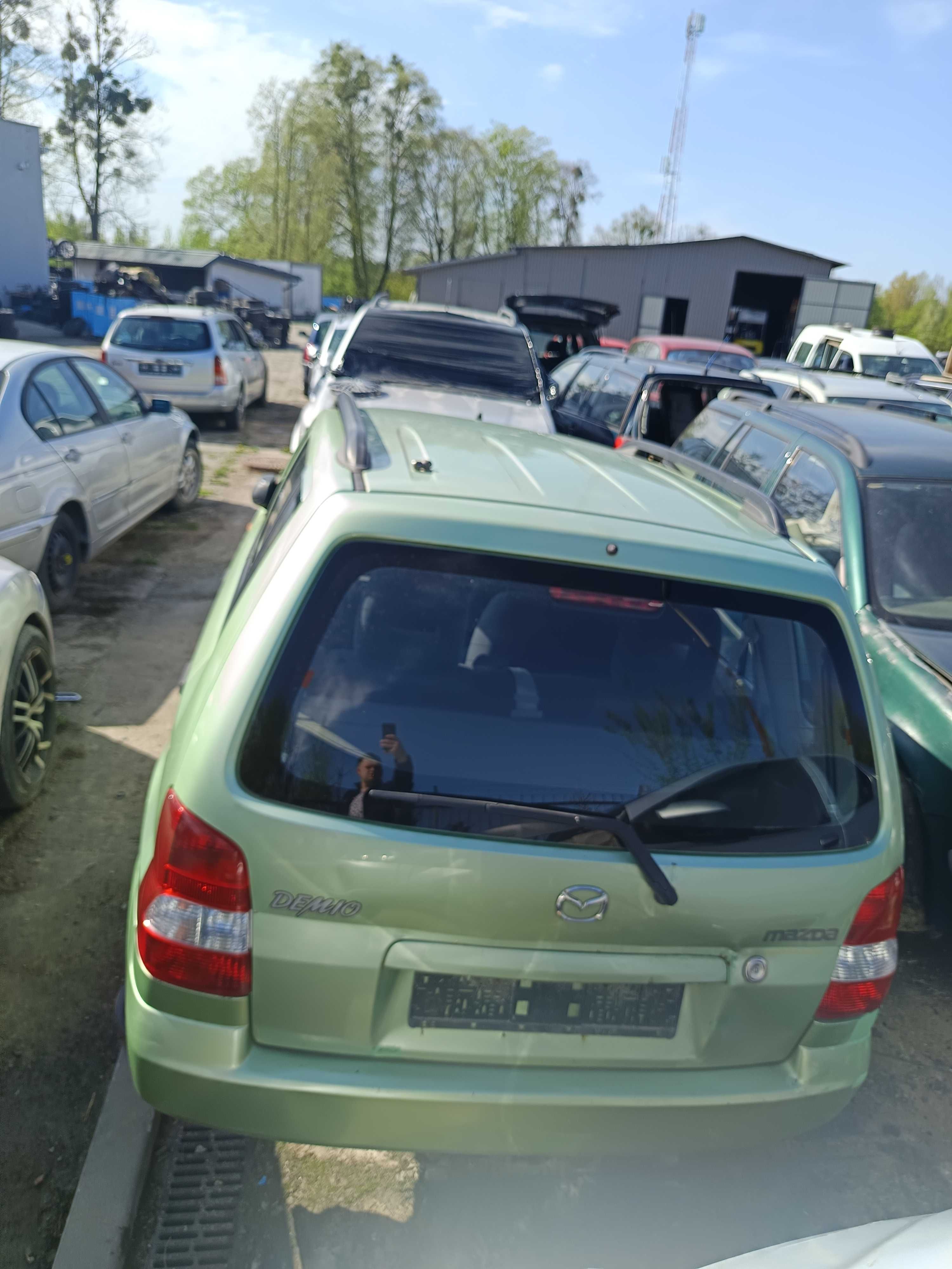 Mazda Demio Cała na Części nie Sprzedajemy w Całości