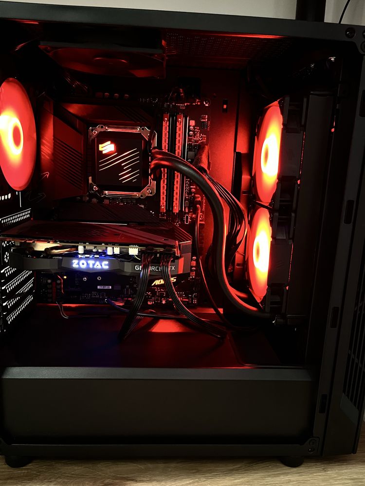 Komputer gameingowy ssd msi  i7 11700k 8 rdzeni gtx 1080 ti 32gb ram