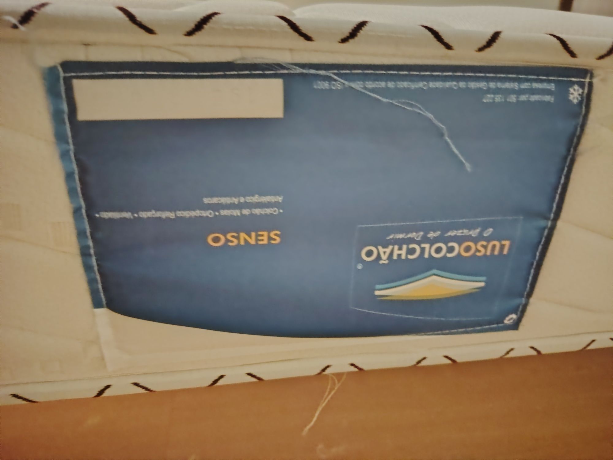 Cama com colchão