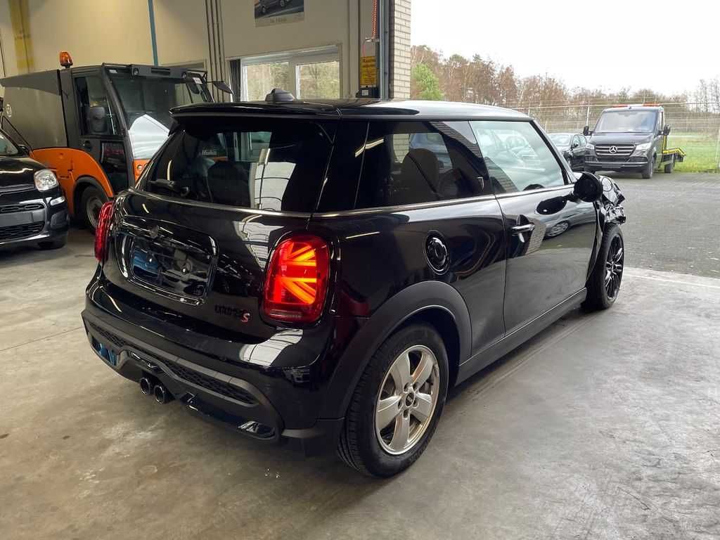 Разборка MINI Cooper D S One F55 F56 F57 запчасти R56 R57 R58 R59 JCW