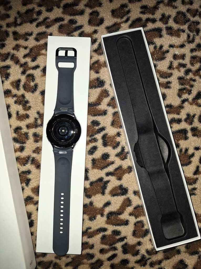 Sprzedam Samsung Galaxy Watch 6