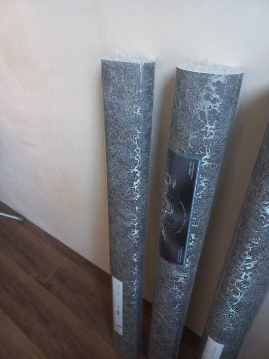 ТЕРМІНОВО!!! Продам обої 4 рулони