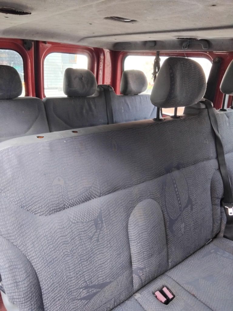 Renault Trafic r. 2006  silnik 1.9