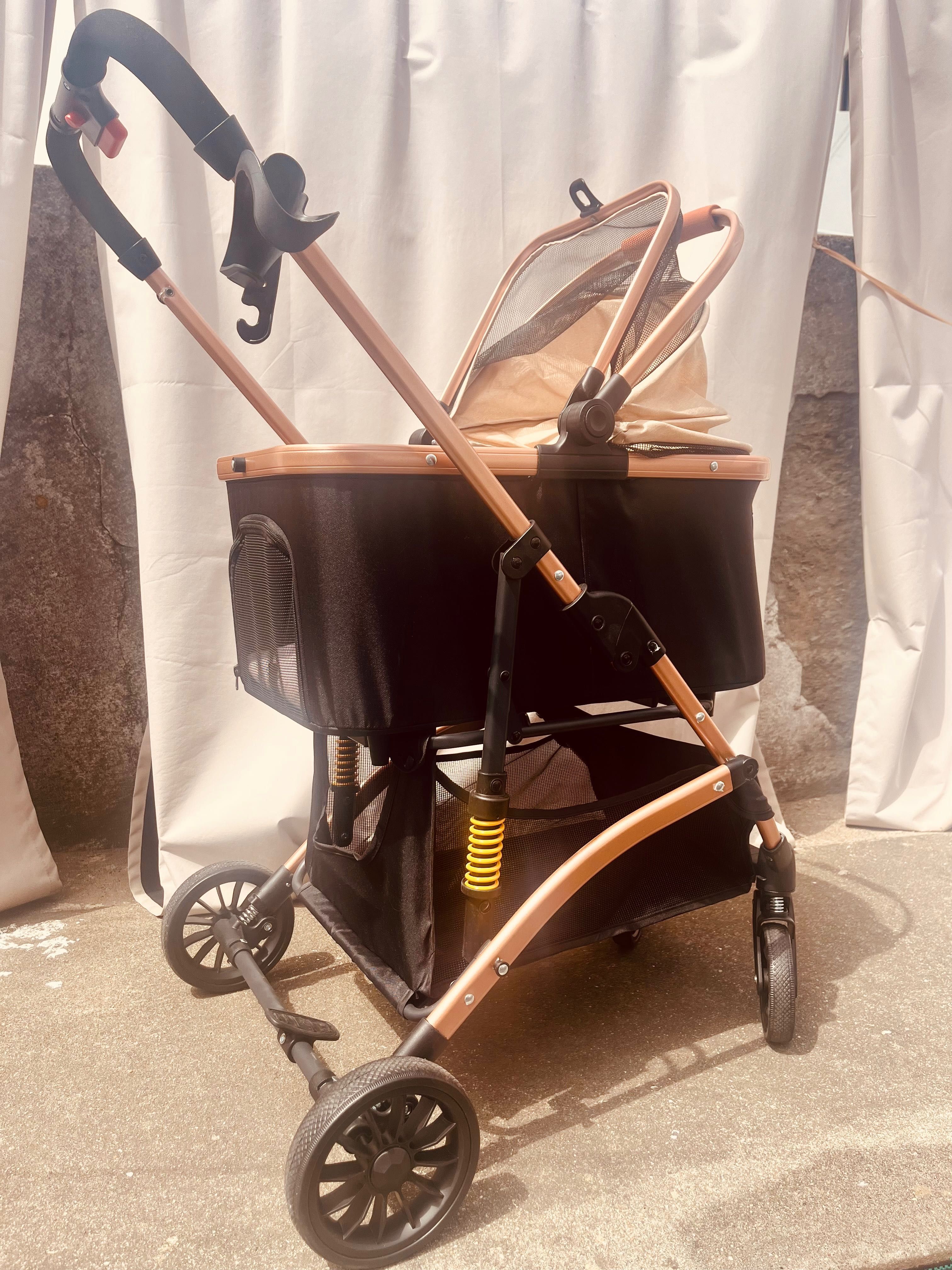 Carro e transportadora, cães ou gatos de porte pequeno/médio.
