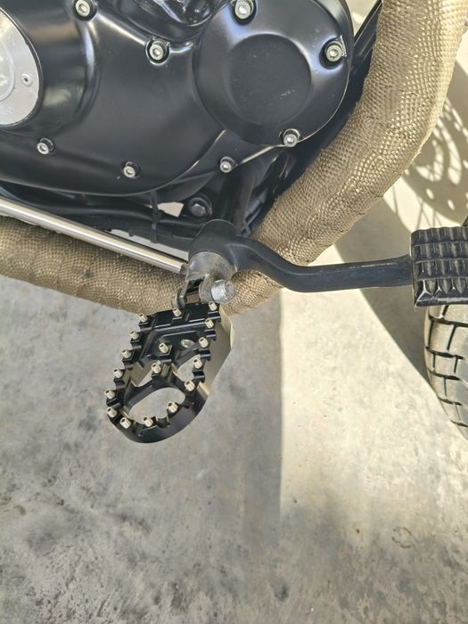 Harley Davidson sportster 883