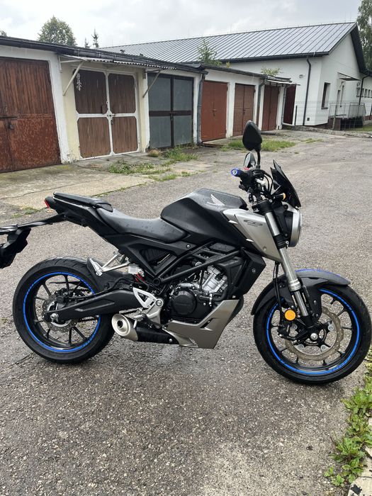 Motocykl Honda CB125