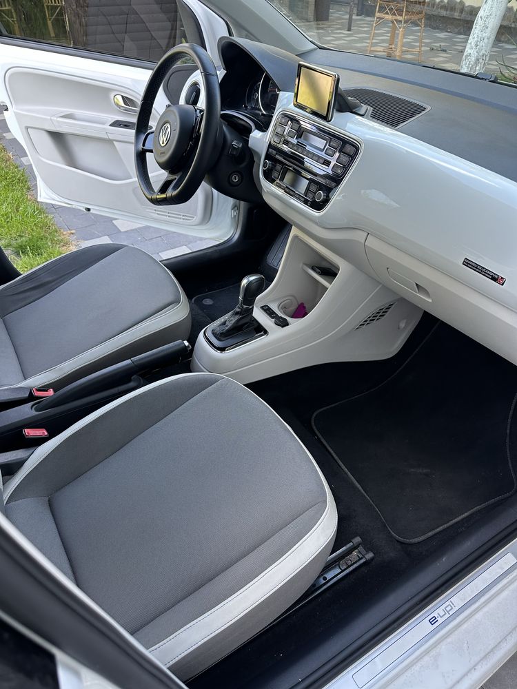 Volkswagen e-up