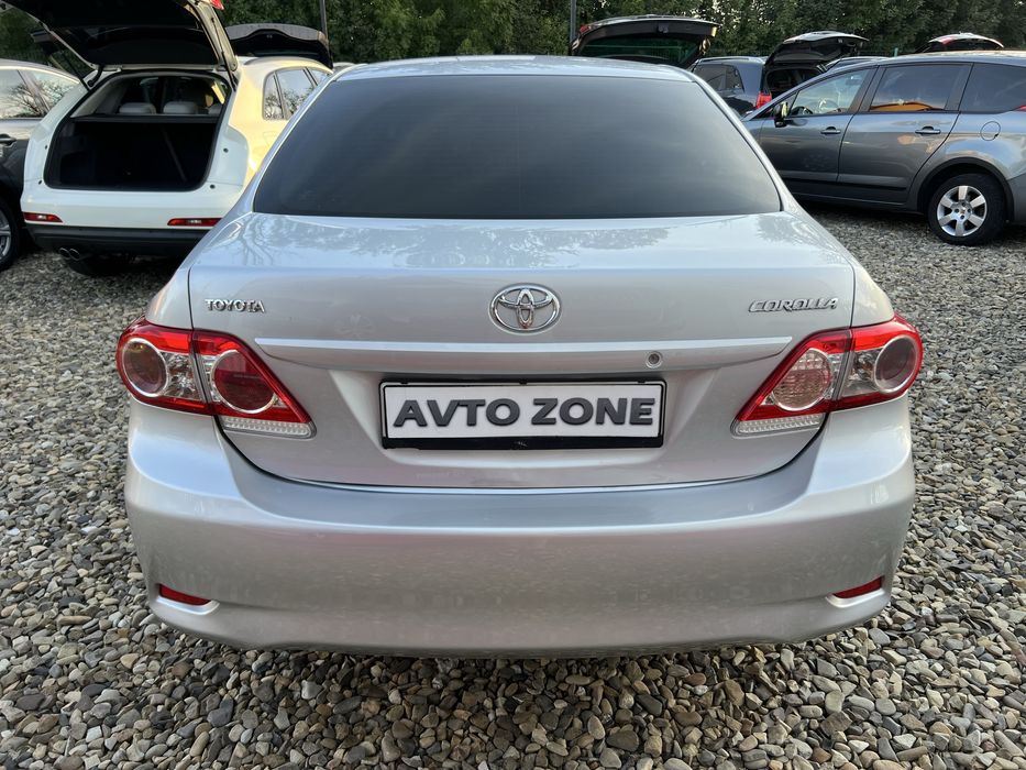 Тойота корола ціла у рідній фарбі машина варта вашої уваги