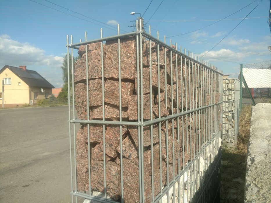 Kamień granit łupek czerwony Vanga gabion gabiony do koszy gabionów