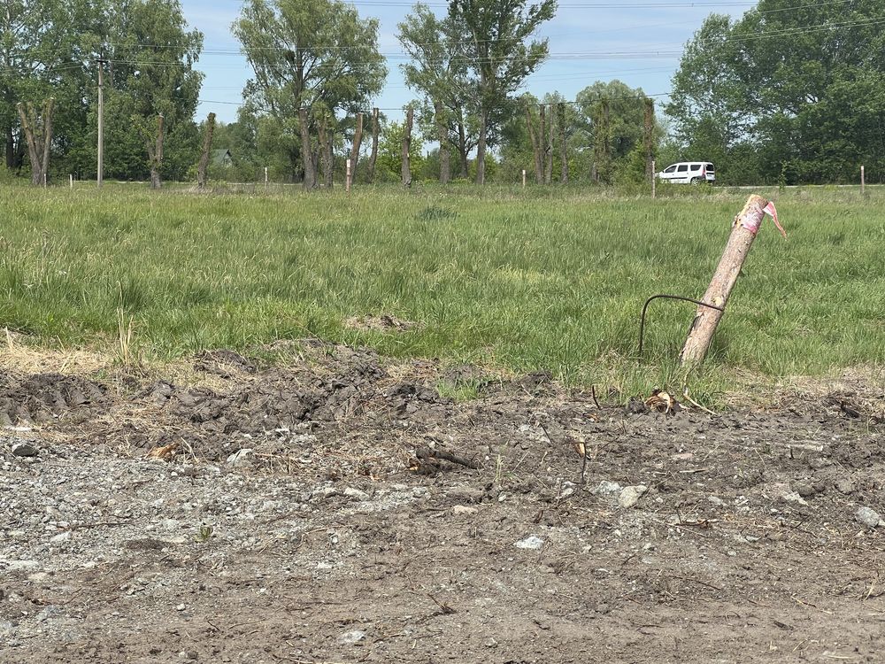 Прод зем 9сЗазимье рядом с озером село