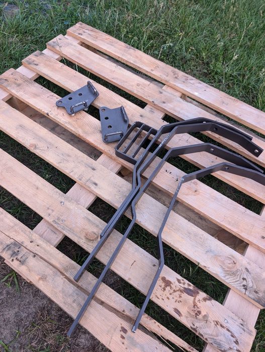 Кронштейн кріплення передніх крил МТЗ 80 МТЗ 82 крила передні МТЗ 80