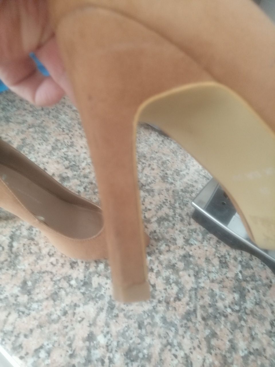 Sapato Alto Camel