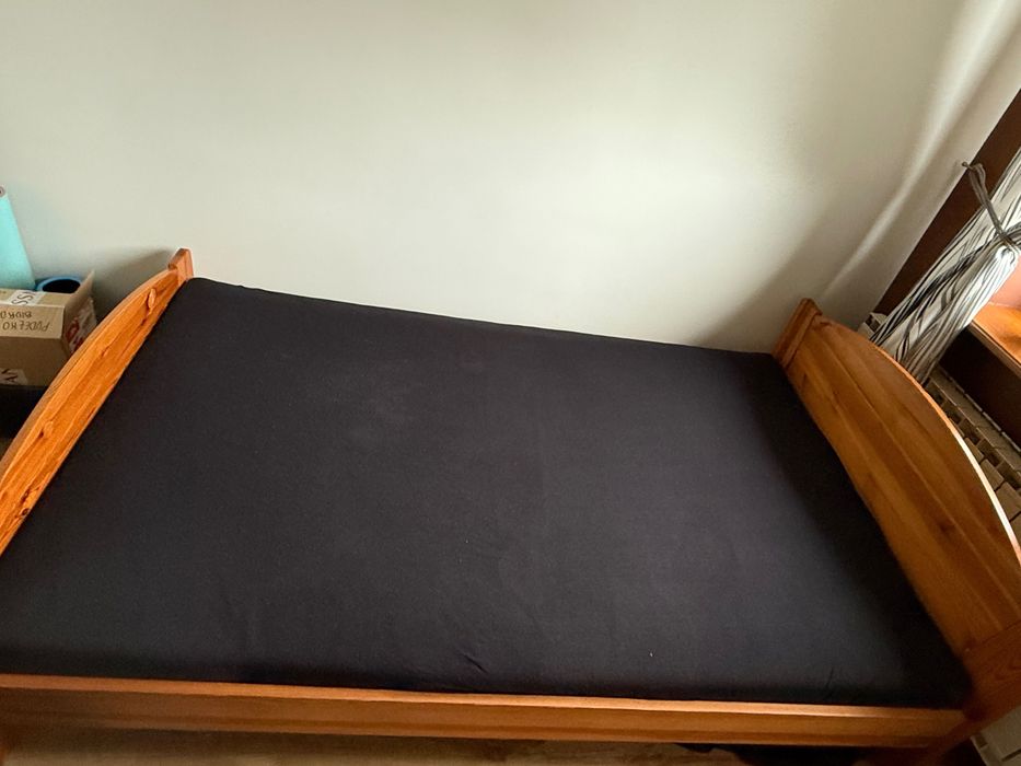 Czarne prześcieradło z gumką 160x200cm bawełniane