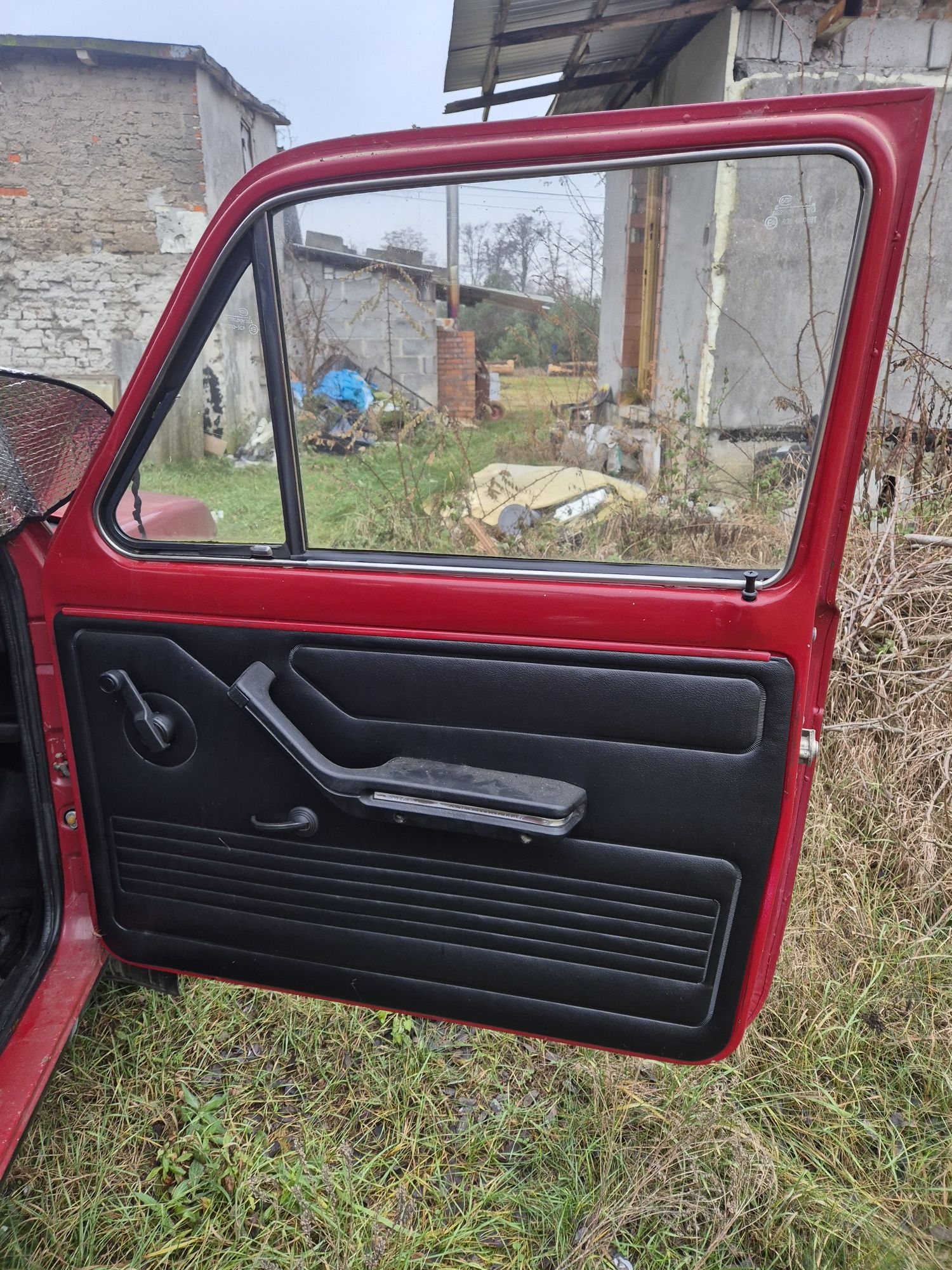 Lada 4x4 niva drzwi