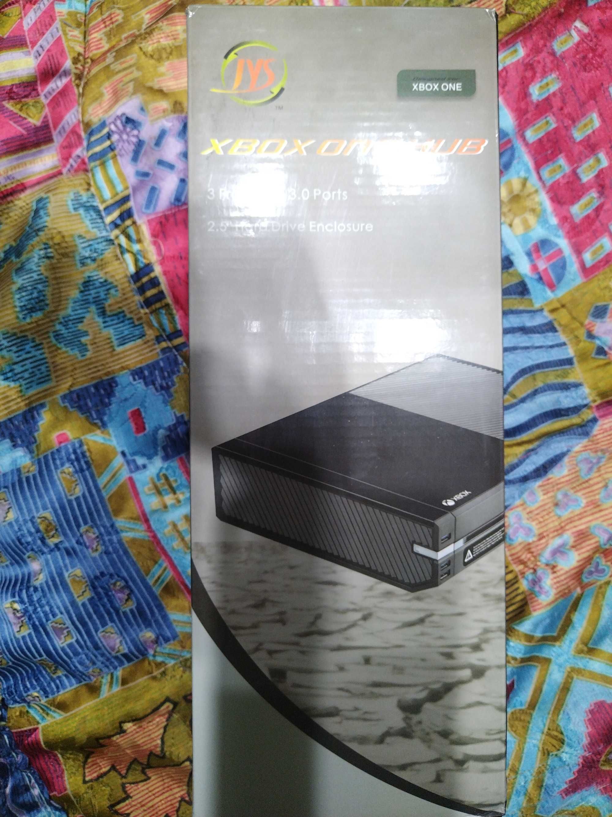 Xbox One 1.5TB. Comando Thrustmaster eswap x pro + Xbox One Hub