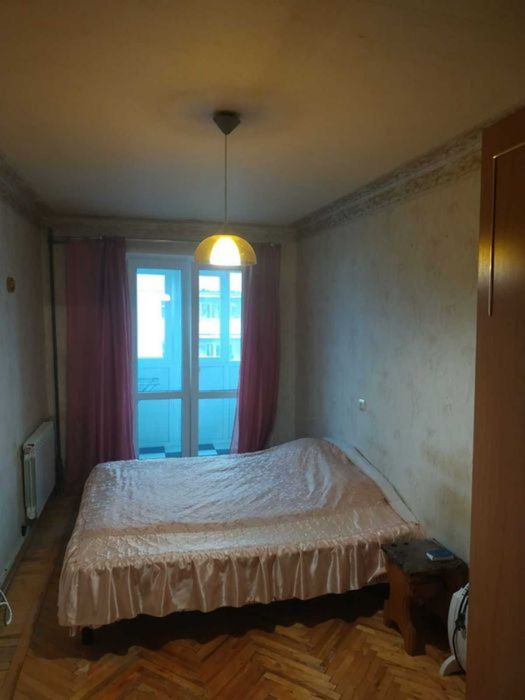 Продам 2 комнатную квартиру 44м2 на Павлово Поле,ул. Деревянко VI