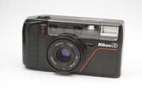 Nikon L35  AD3 Nikon Lens 35mm f2.8 Macro         не Yashica T