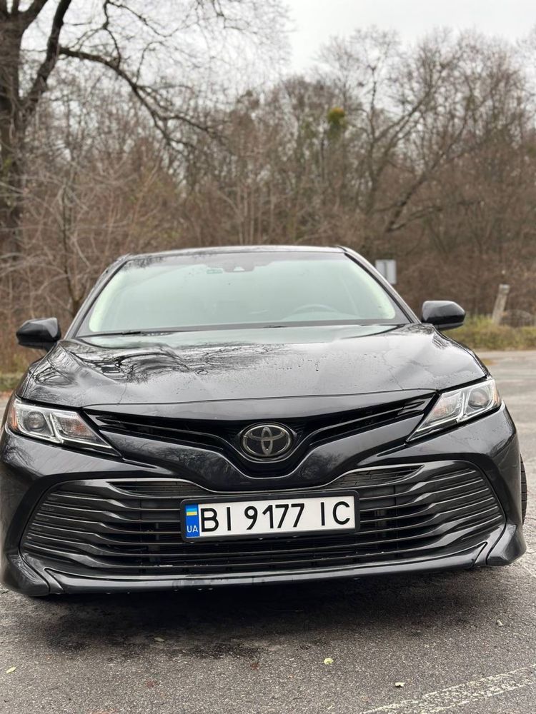 Терміновий продаж Toyota Camry 70 2018