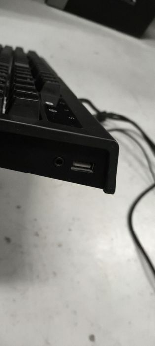 Razer BlackVindow Chroma V2