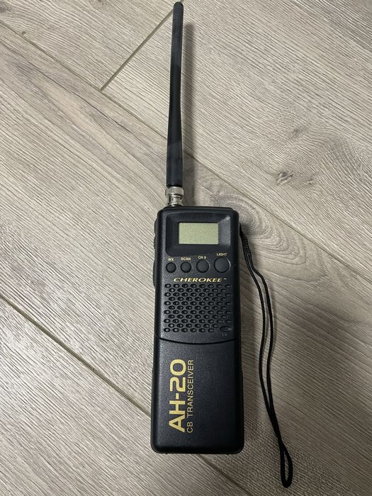 CB рація Cherokee