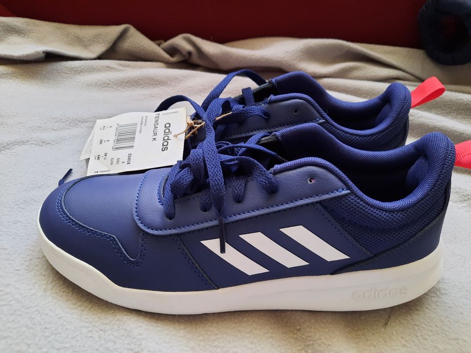 Ténis adidas tamanho 39