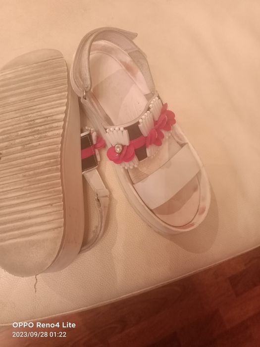 Летняя обувь . Босоножки р 39.бу