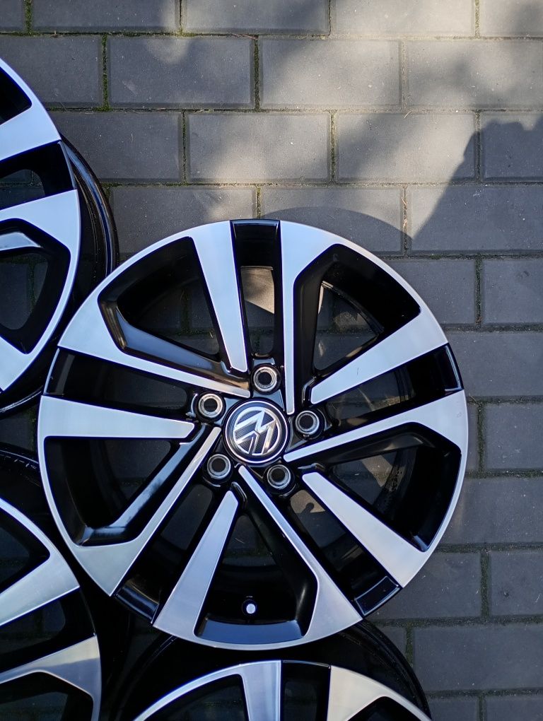 Alufelgi VW Golf 7 lift r16 5x112 stan bdb