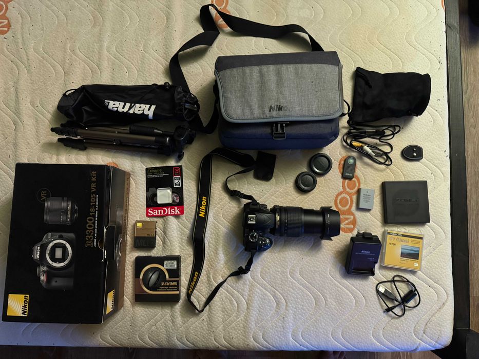 Nikon D3300, 18-105, stan idealny, 1400 zdjęć + torba + statyw + pilot
