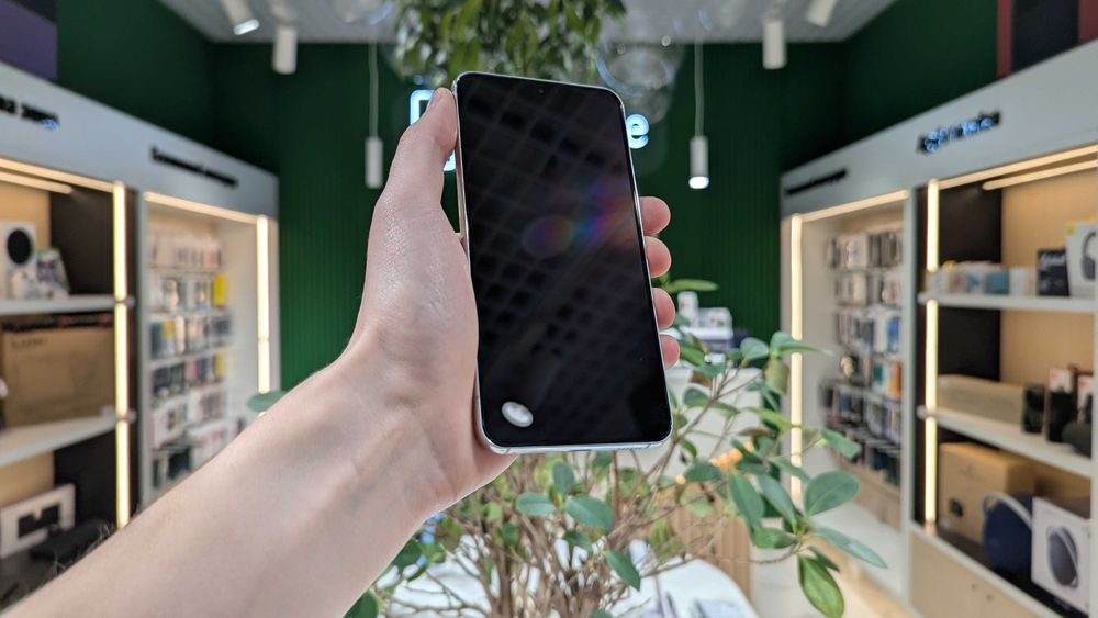 СВ Миколая Магазин Samsung Galaxy S22 8/256GB Phantom White Гарантія