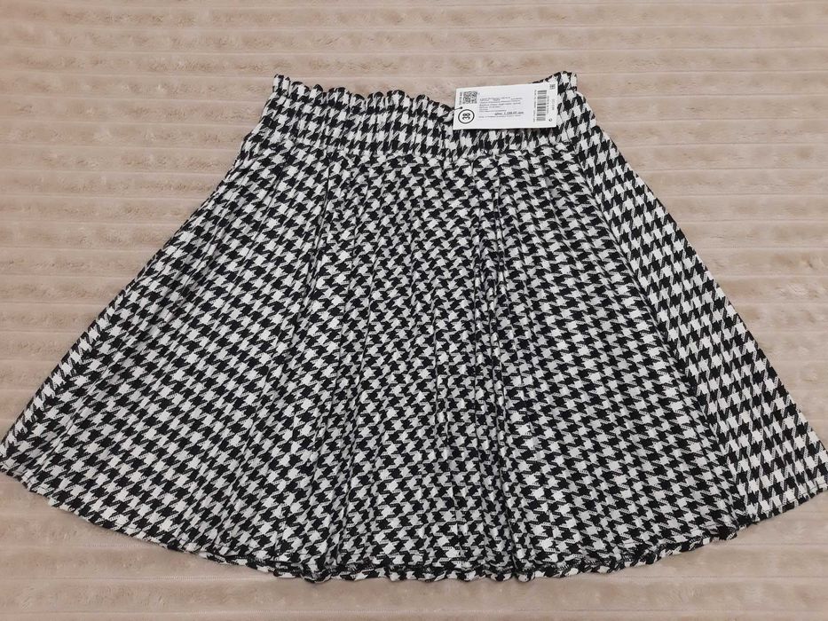 Спідниця чорно-біла ORSAY