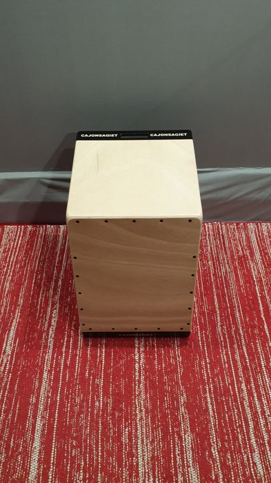 Cajon flamenco inclinado