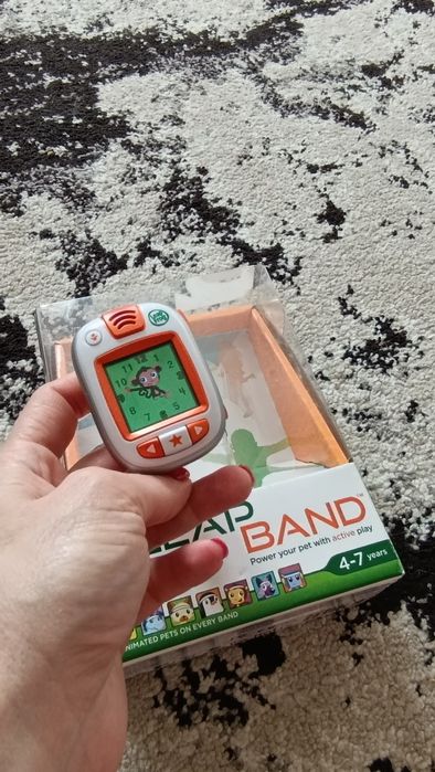 Часы Тамагочи leap frog