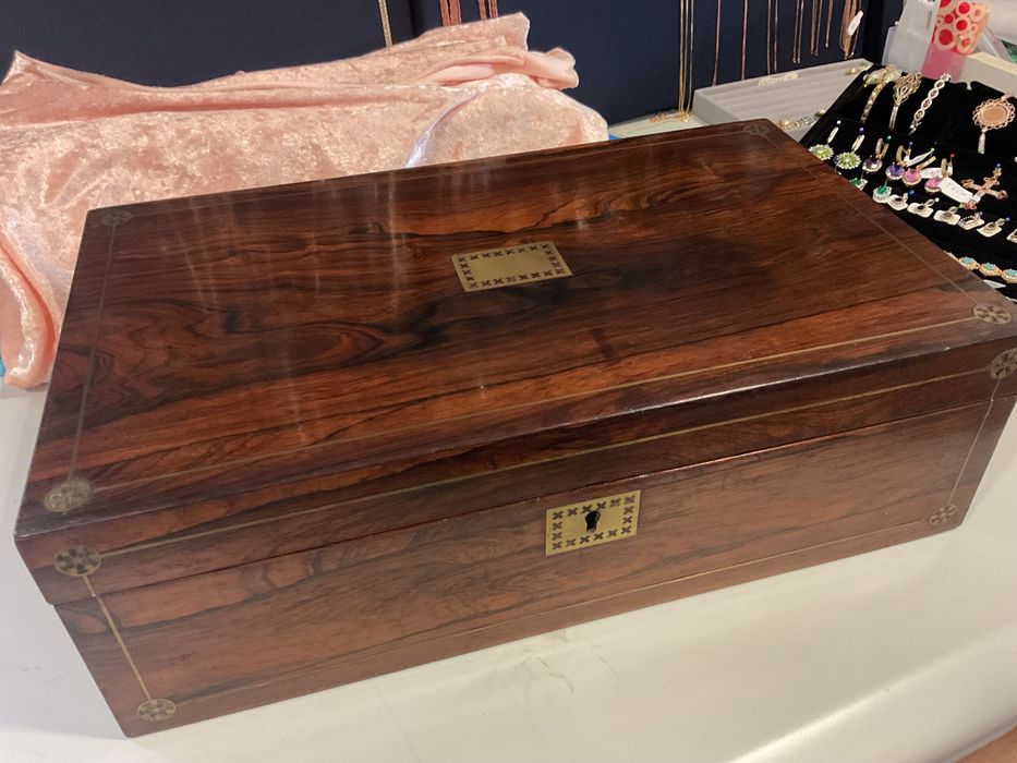 Caixa escritório inglês com 41x24x13 cm