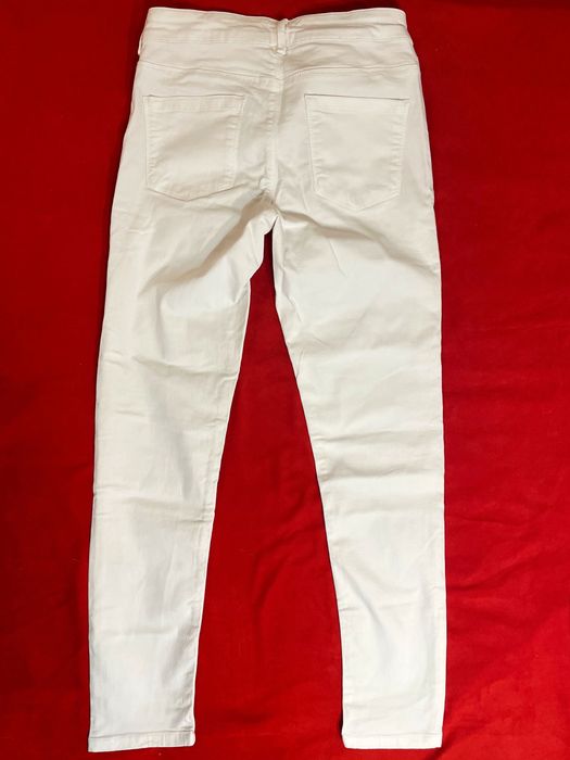 OASIS Białe jeansy stretch skinny, r. 38/40