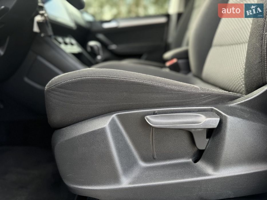 Volkswagen Touran 2016 II покоління  •  2.0D AT (150 к.с.)