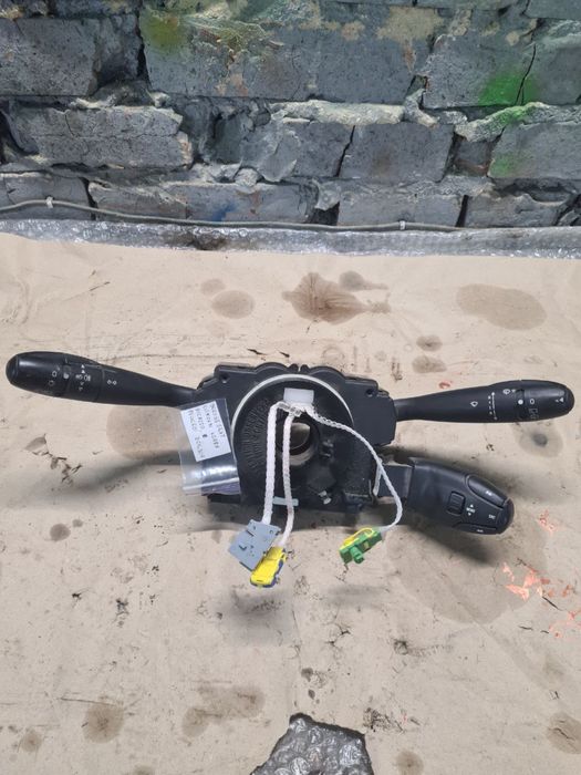 Переключатель поворотів шлейф руля Citroen xsara picasso Peugeot 307