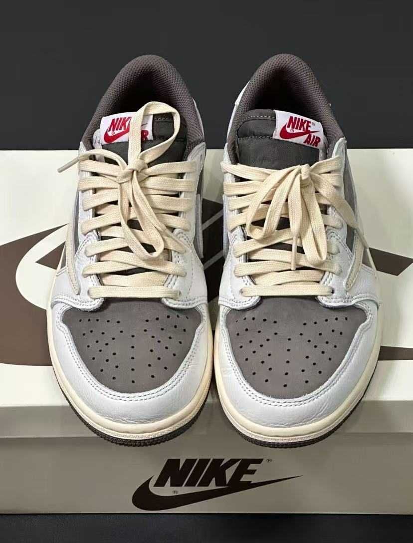 Jordan 1 Retro Low OG SP Travis Scott Reverse Mocha R.43
