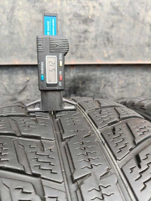 Nokian WR SUV3 235/50r19 made in Finland 4шт, пара 5мм пара 6мм, ЗИМА