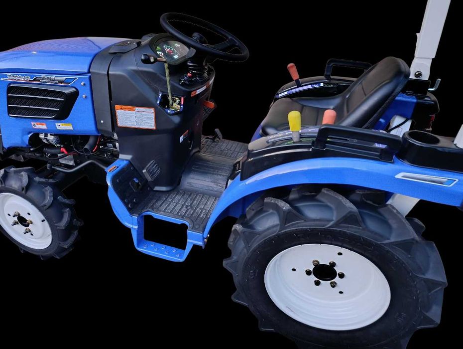 Traktorek ogrodniczy mini ciągnik 30KM