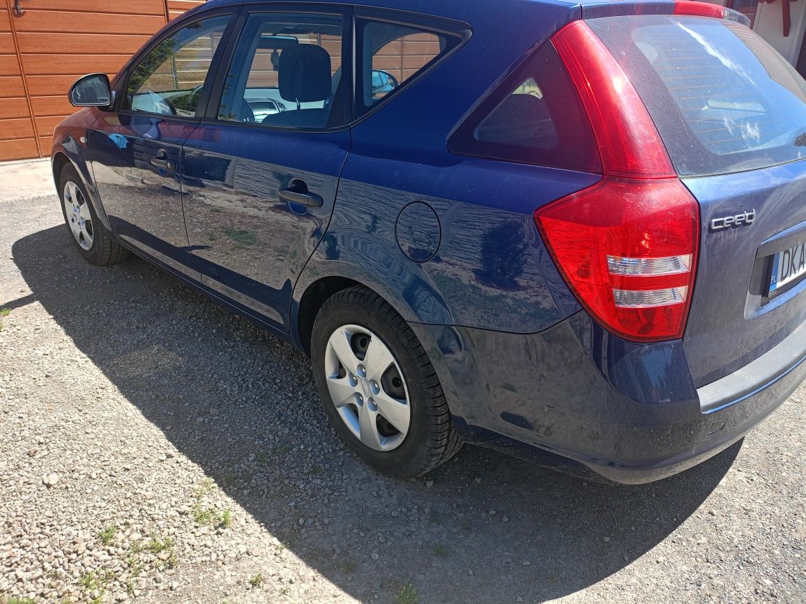 Kia cee'd 1,4 klima fajne autko