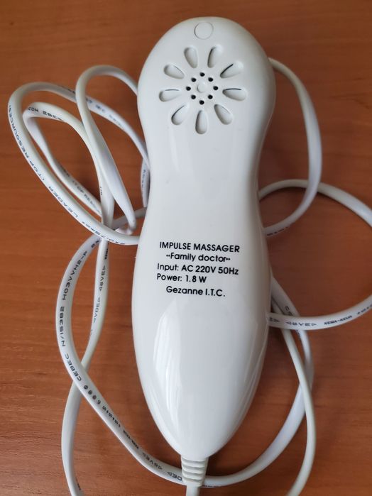 Импульсный массажёр Gezatone Family doctor