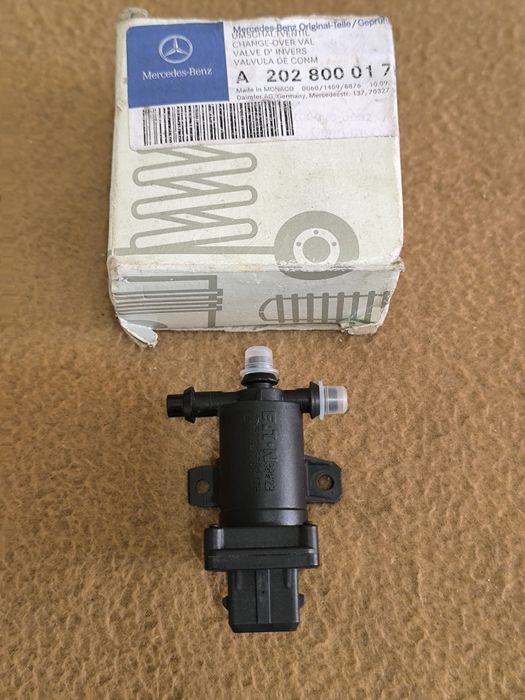Válvula de comutação de vácuo Mercedes-Benz  (original)